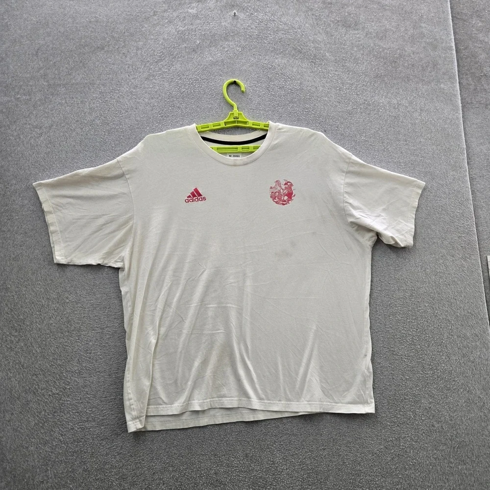 Adidas Men Shirt XL White Captain Tsubasa Anime Logo Short Sleeve READ